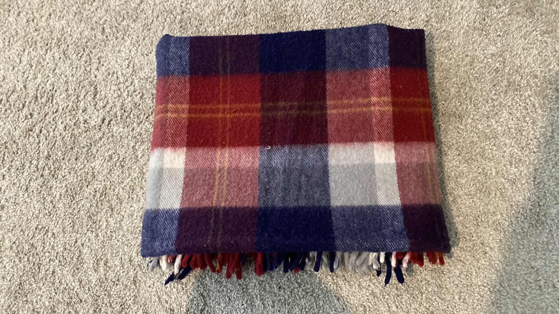 Photo 3 of FARIBO WOOLEN MILLS THROW