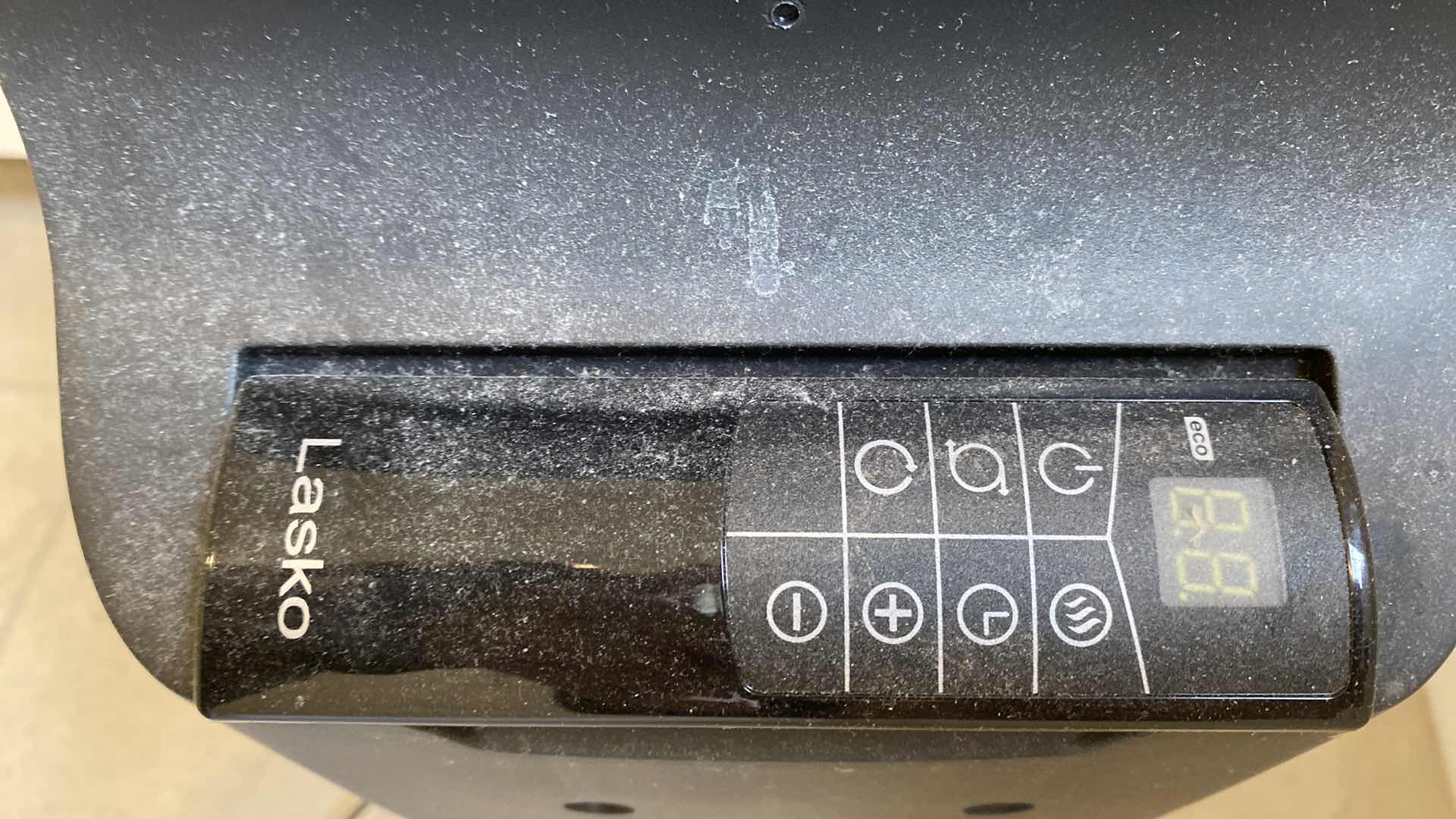 Photo 3 of LASKO HEATER H 23”