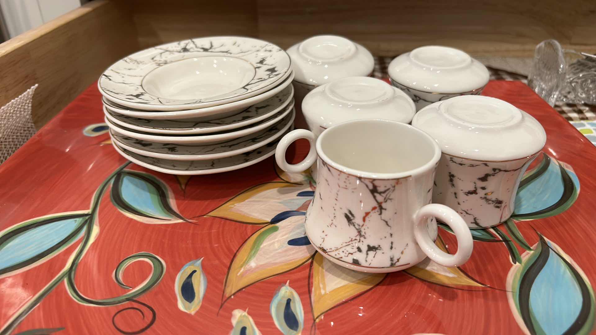 Photo 1 of CONTENTS OF DRAWER