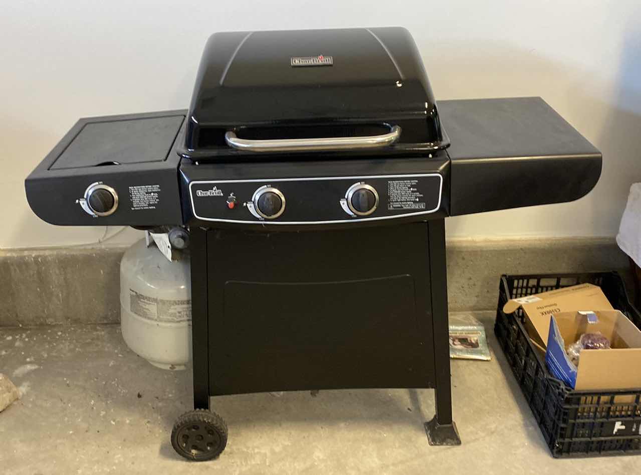 Photo 7 of CHAR-BROIL BBQ WITH PROPANE TANK AND GRILL COVER