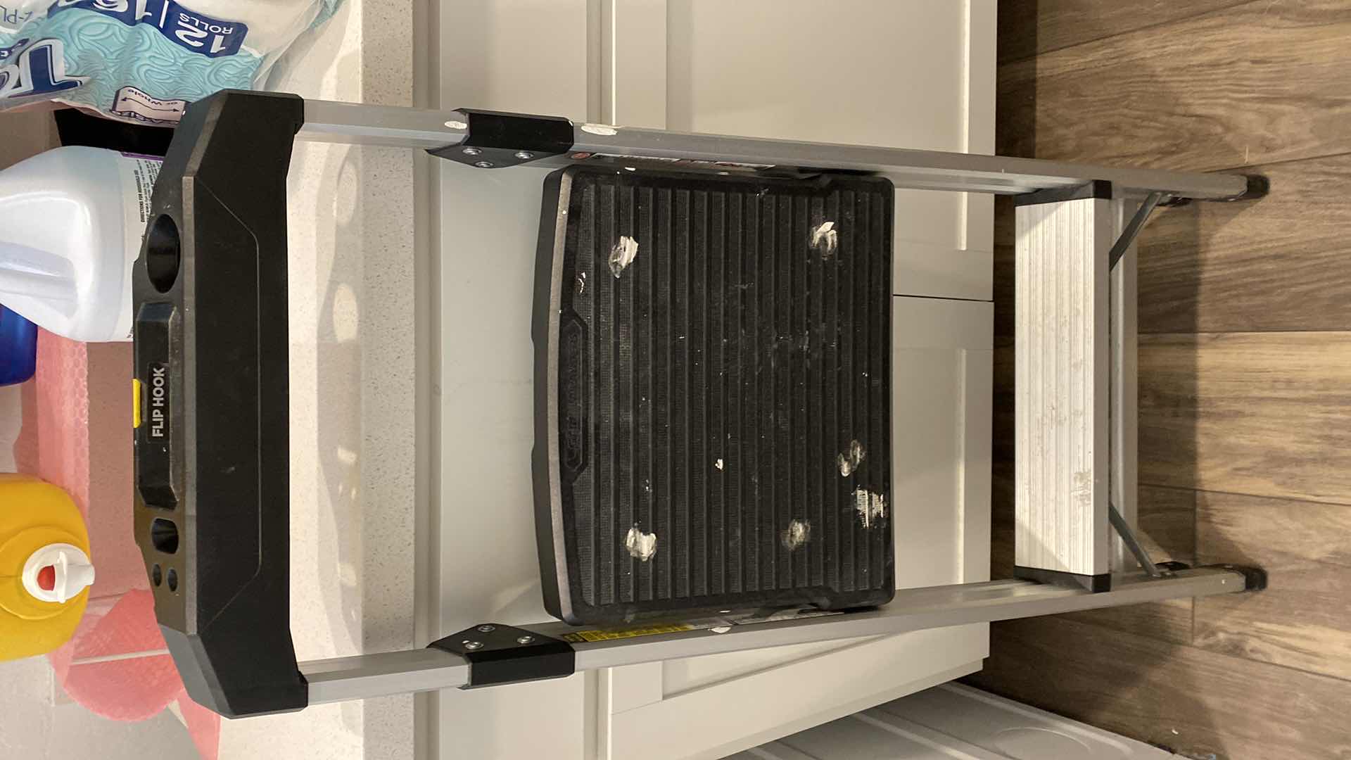 Photo 1 of STEP STOOL