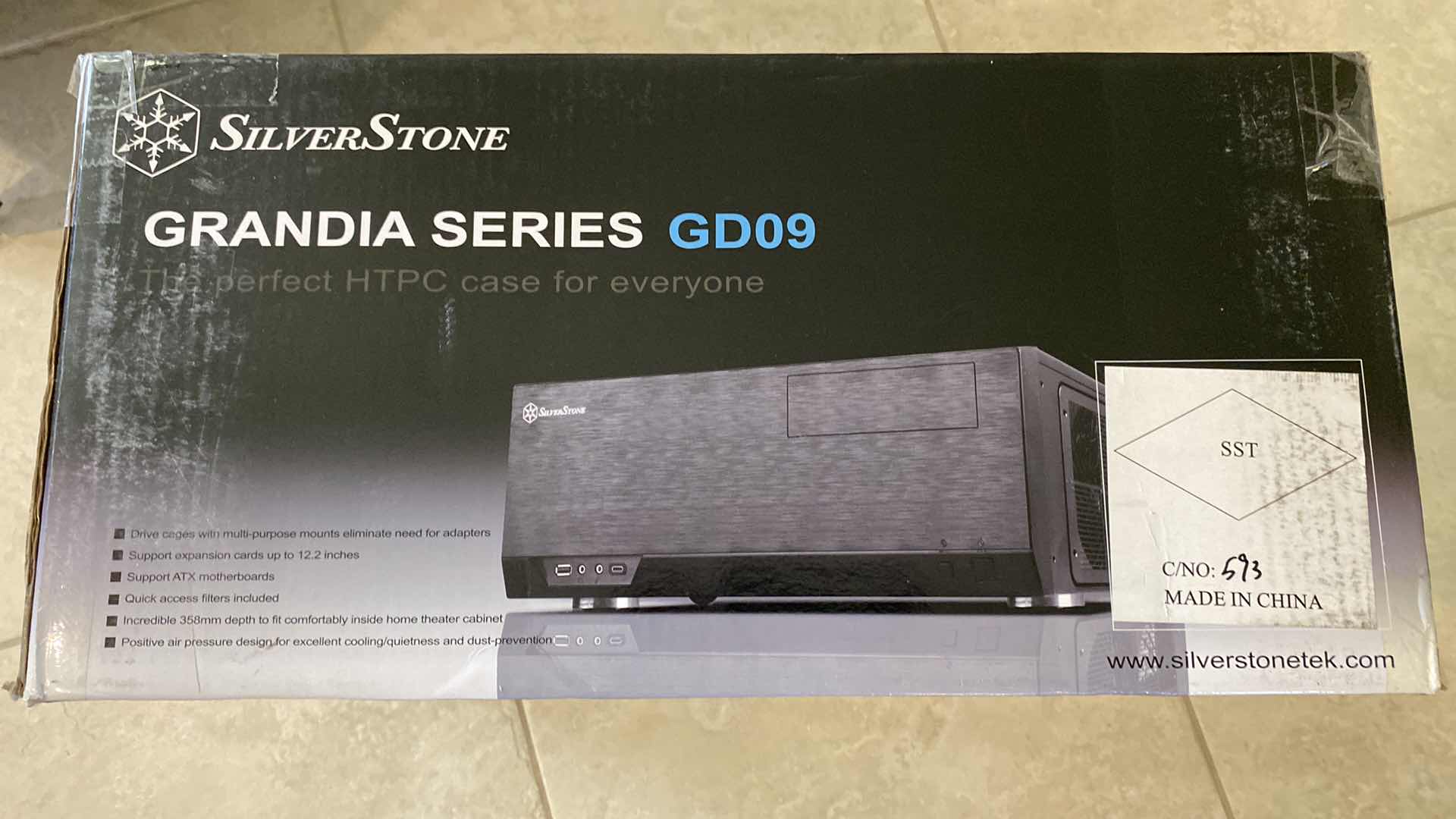 Photo 1 of DESKTOP COMPUTER WITH SILVERSTONE GRANDIA SERIES GD09 HTPC