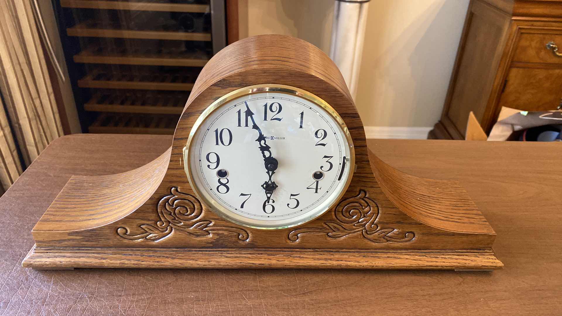 Photo 1 of HOWARD MILLER MANTLE CLOCK 20.5”