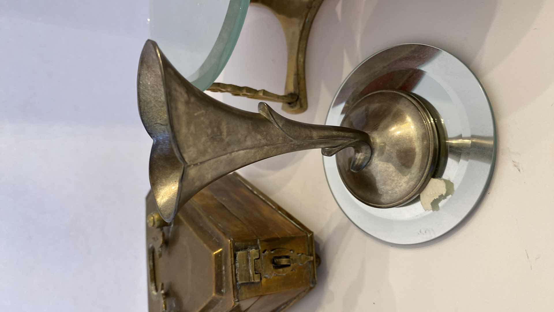 Photo 4 of HOME DECOR MIXED METALS ASSORTMENT 9 PIECES