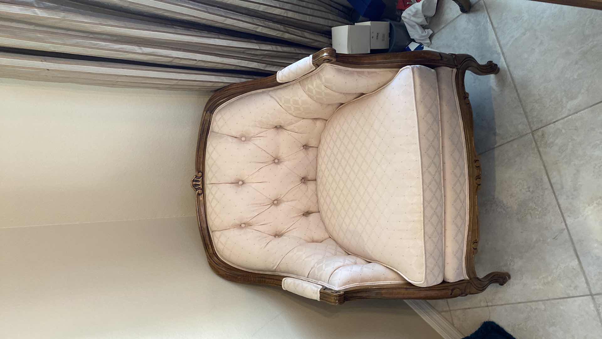 Photo 1 of KEY CITY UPHOLSTERED OCCASIONAL CHAIR