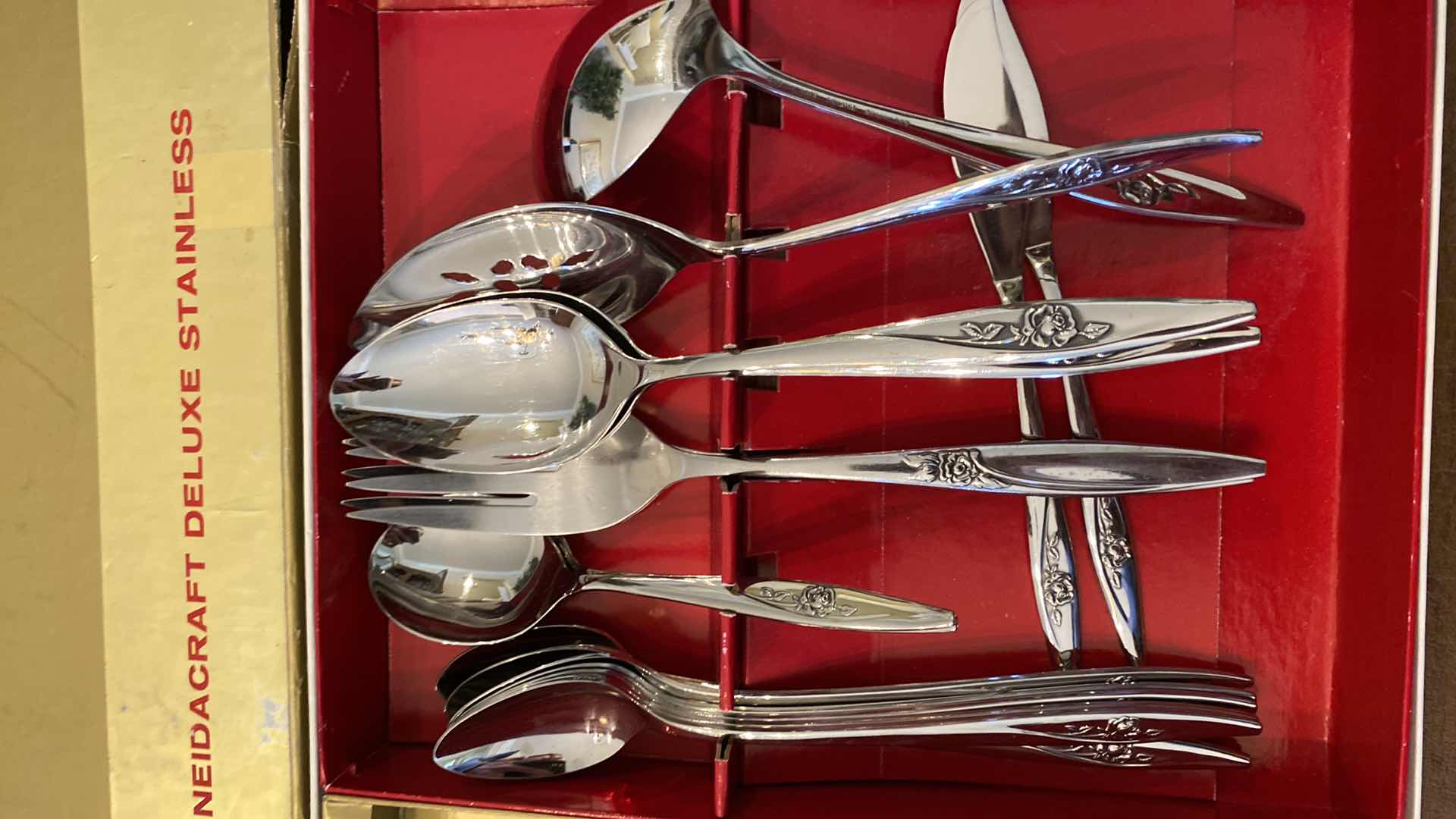 Photo 5 of ONEIDACRAFT DELUXE STAINLESS 73 PIECES - SERVICE FOR 8