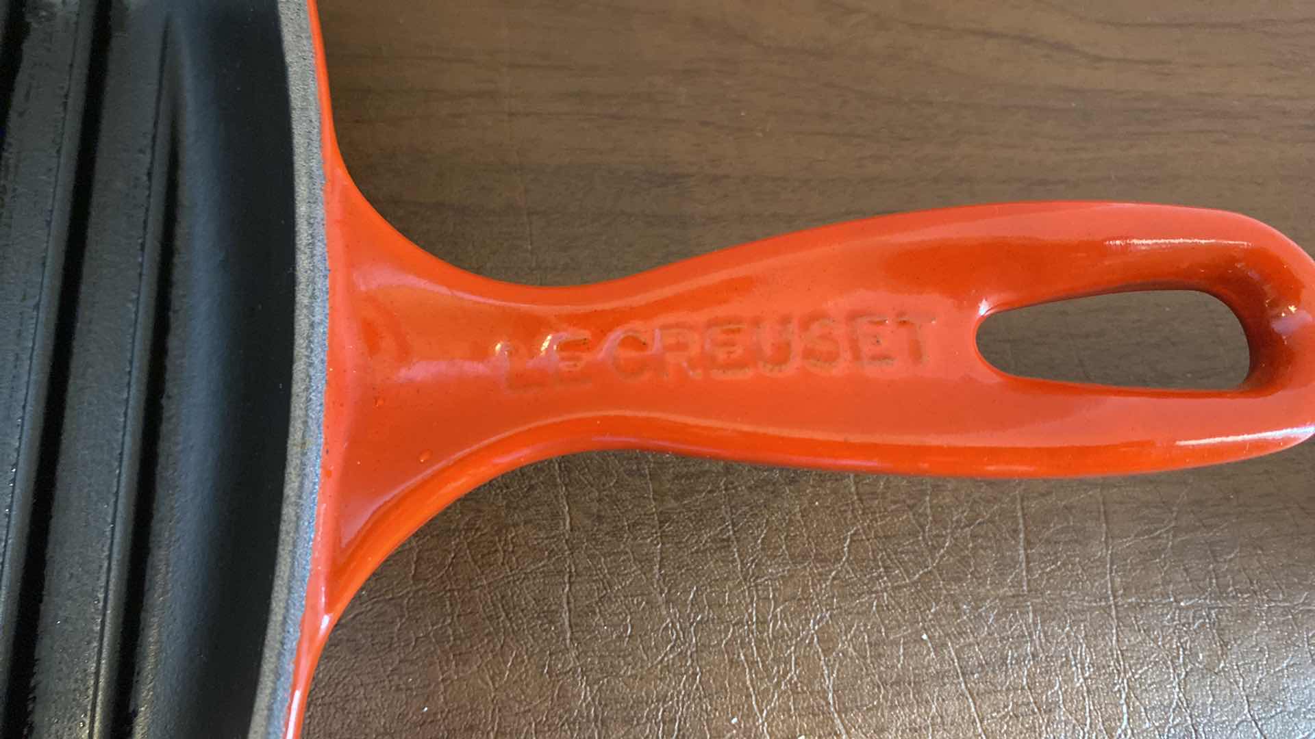 Photo 1 of LE CREUSET SIGNATURE CERISE 10 1/4” SKILLET