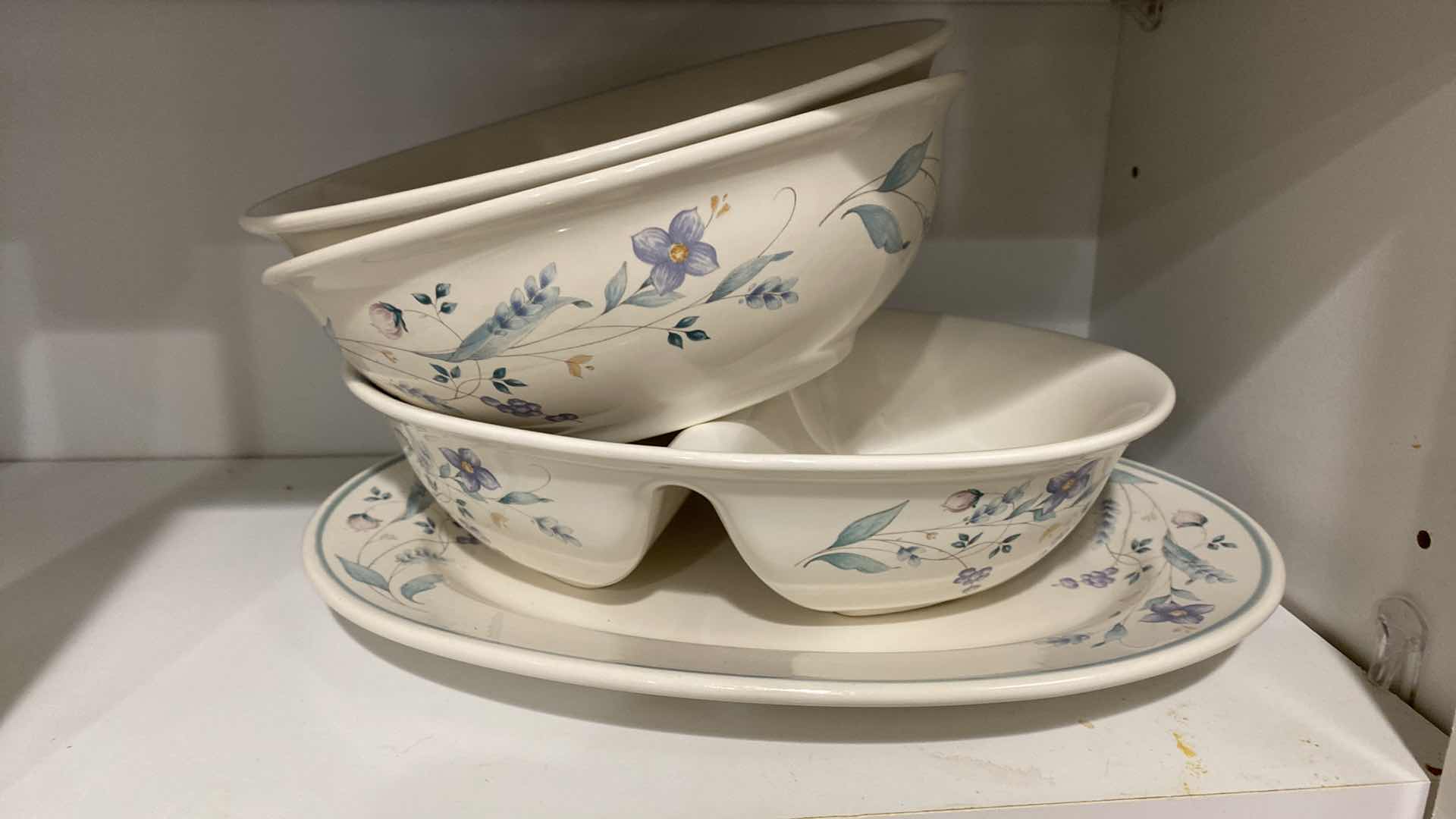 Photo 1 of CONTENTS OF CABINET DISHES