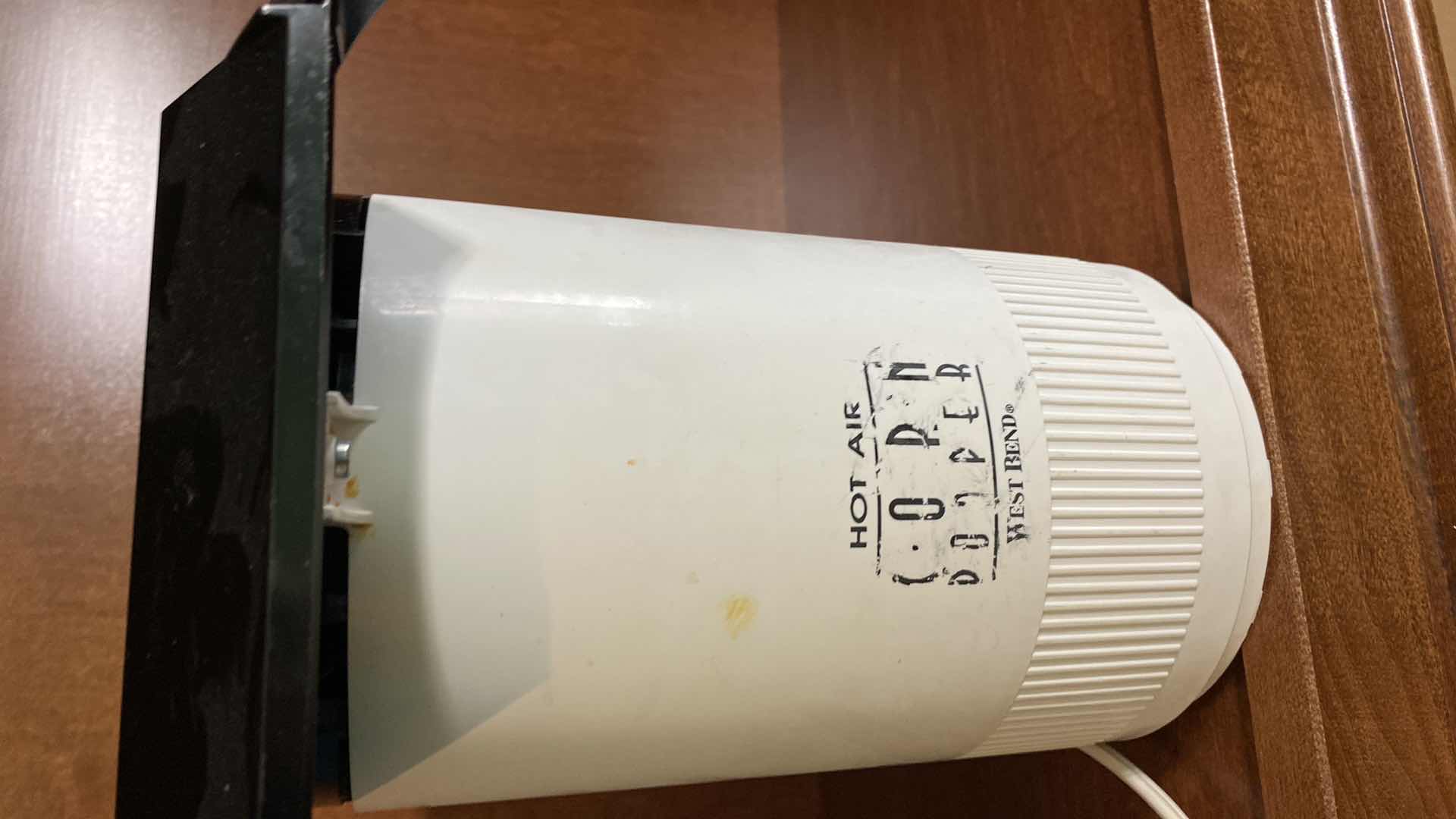 Photo 4 of CONTENTS OF 2 BOXES PLASTIC STORAGE AND MORE