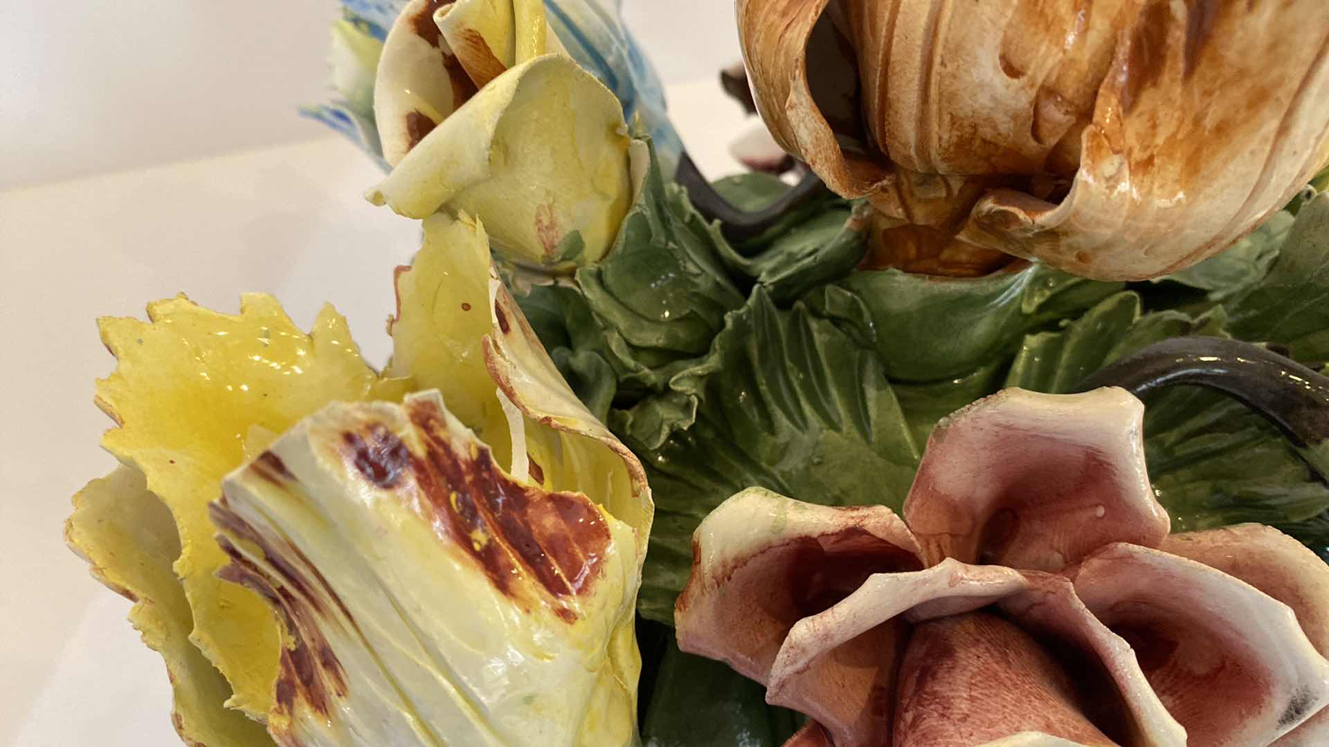 Photo 1 of VINTAGE CAPODIMONTE FLORAL CERAMIC 10.5”