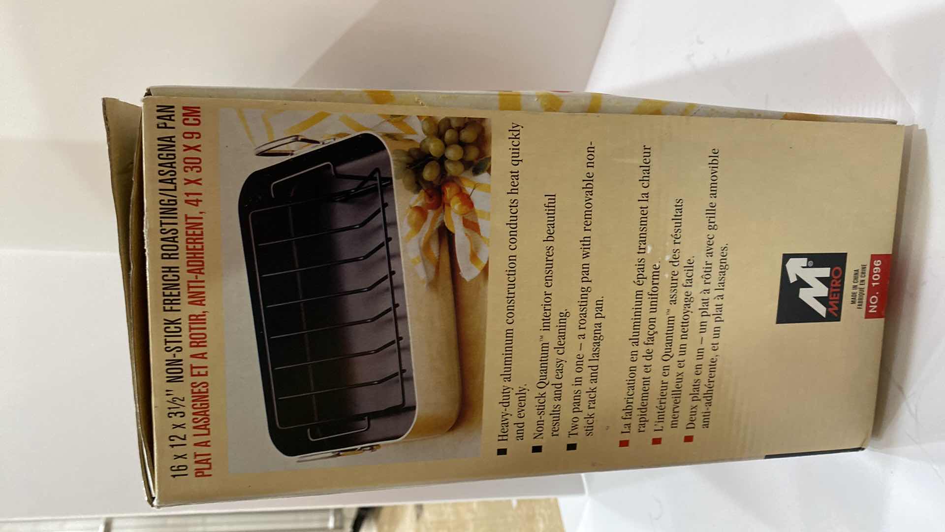 Photo 1 of PLATAROTIR ROASTER NEW IN BOX