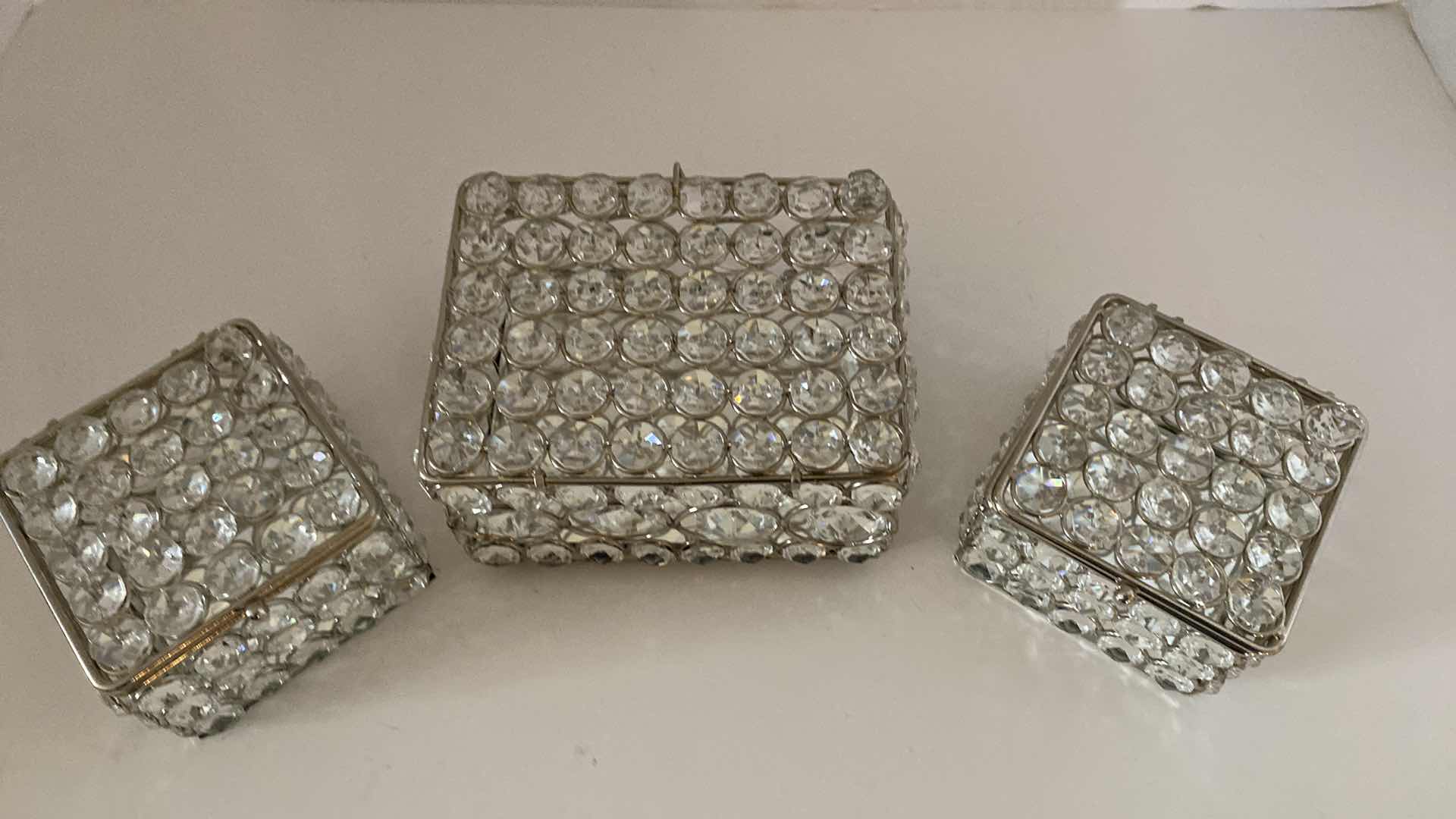 Photo 1 of 3 GLASS BOXERS 5 1/2” X 4” LARGEST