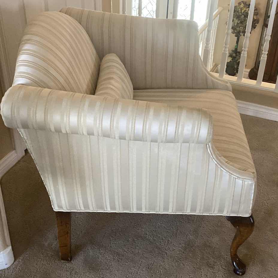 Photo 1 of OCCASIONAL CHAIR WITH QUEEN ANNE LEGS 33” x 30” H 31”