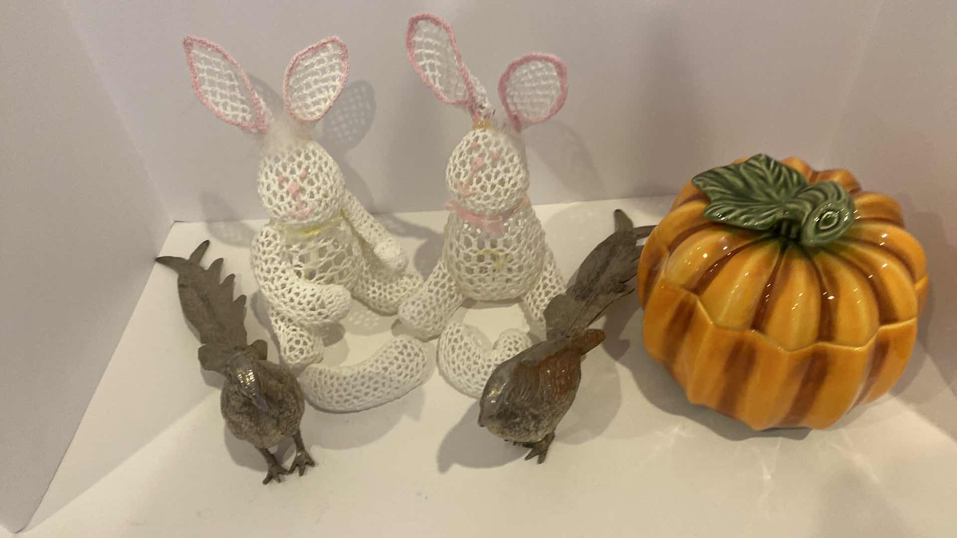 Photo 1 of HOLIDAY DECOR ASSORTMENT BUNNY H 9.5” HEAVY METAL BIRDS AND CERAMIC PUMPKIN