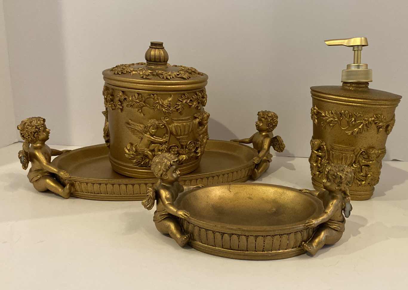 Photo 1 of BATHROOM ASSORTMENT