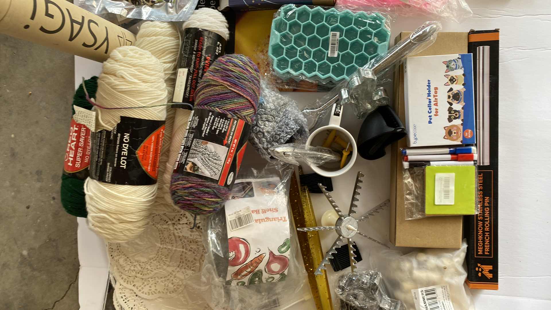 Photo 1 of BOX OF MISCELLANEOUS ITEMS