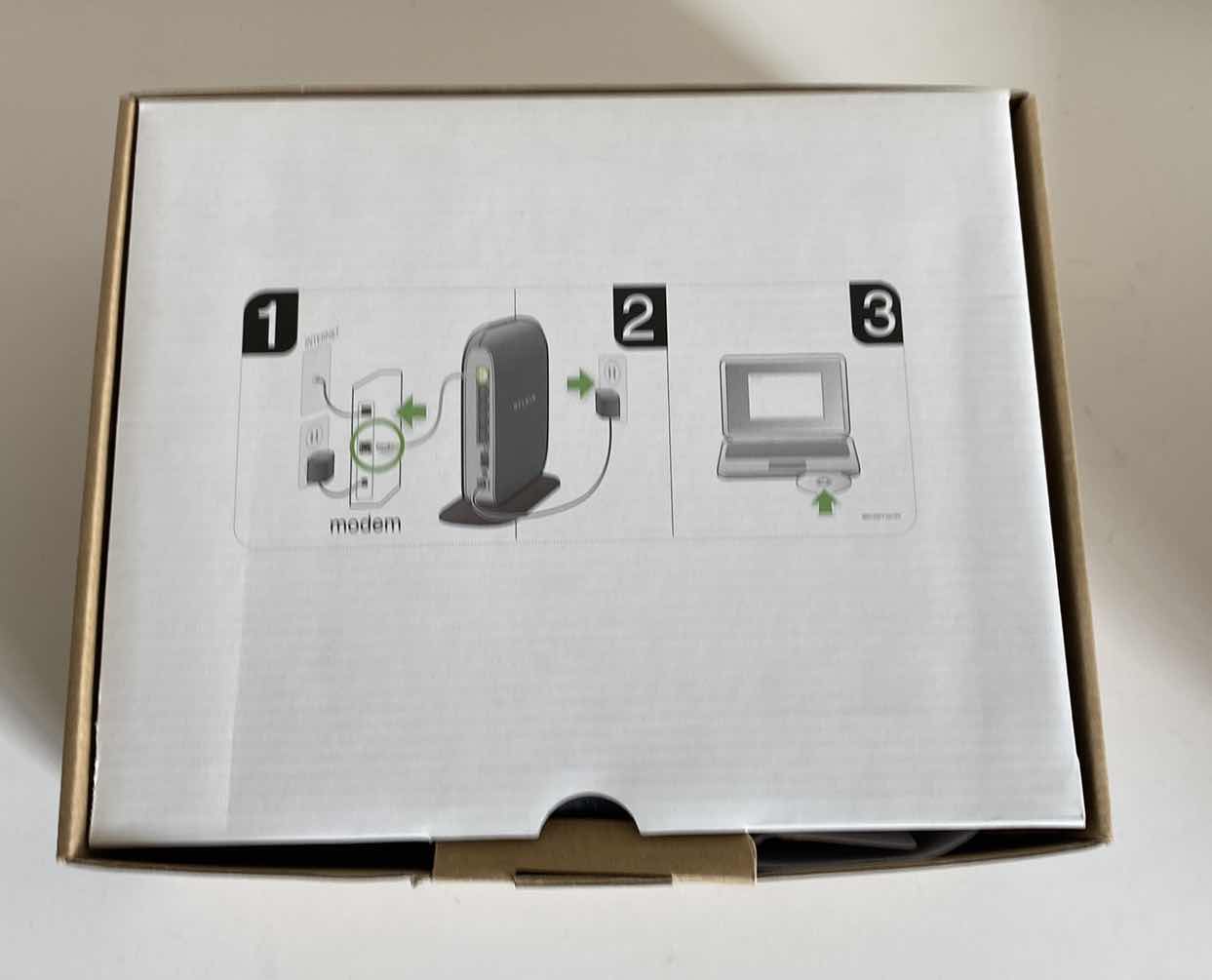 Photo 1 of BELKIN WIRELESS ROUTER