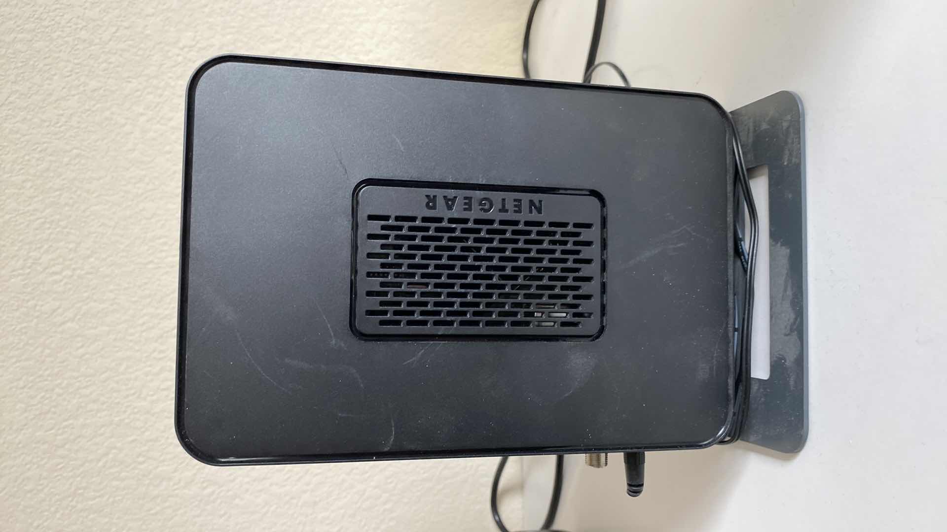 Photo 1 of NETGEAR CABLE MODEM AND WIRELESS CABLE GATEWAY