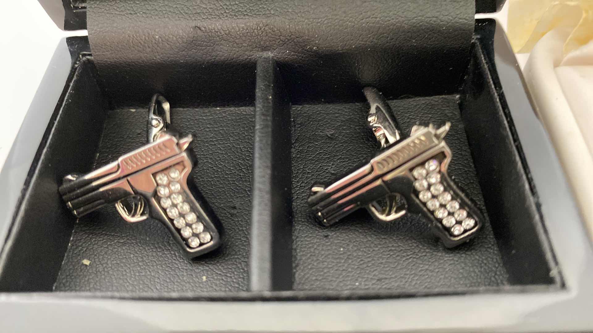 Photo 1 of MENS CUFF LINKS AND SKULL RING