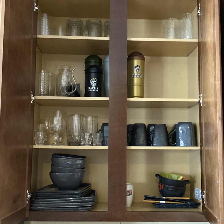 Photo 1 of CONTENTS OF CABINET GLASSWARE AND DISHES