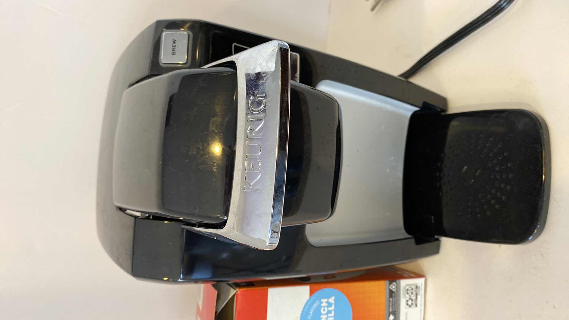 Photo 1 of KEURIG WITH SINNE KCUPS