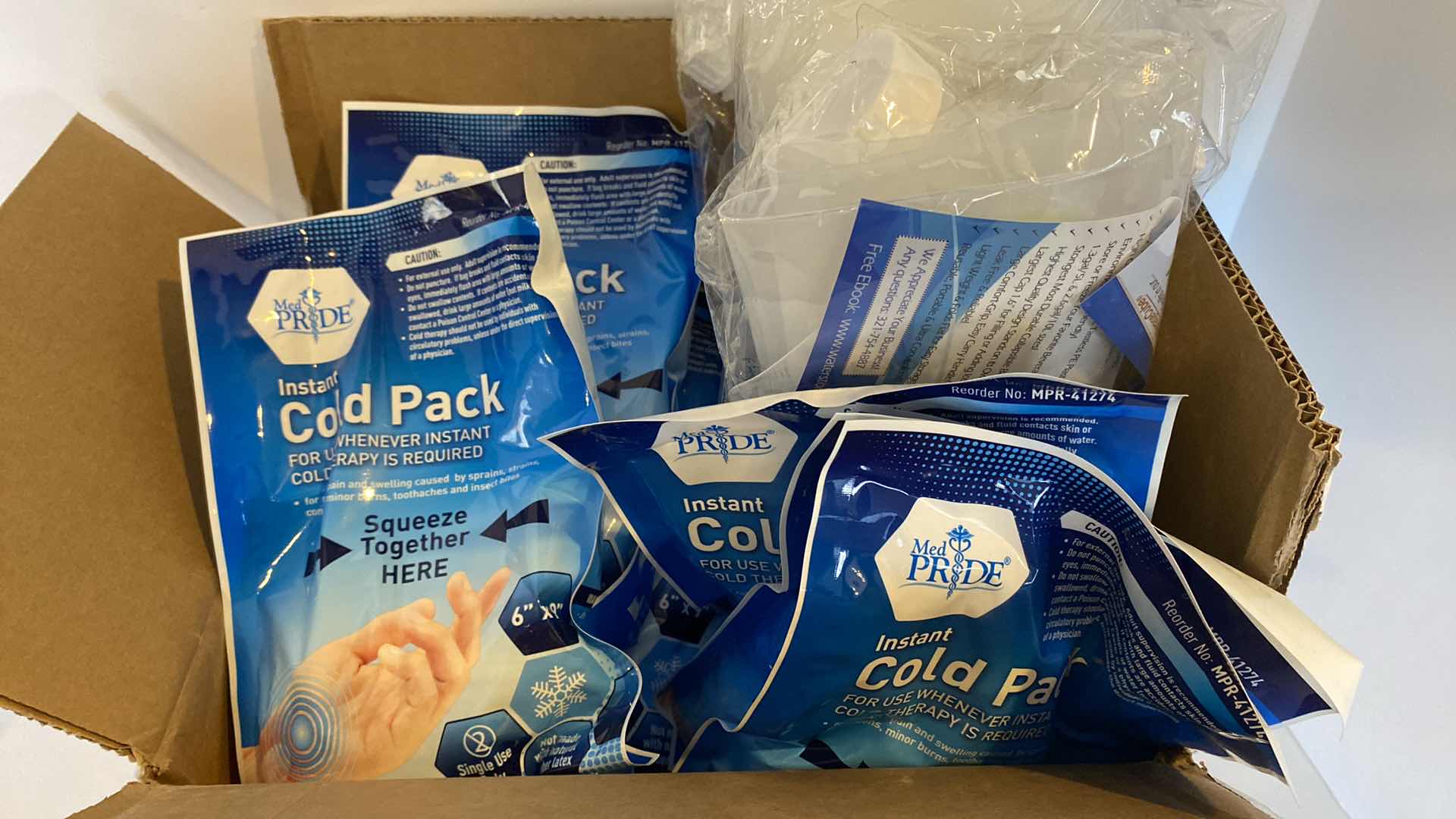 Photo 1 of COLLAPSABLE WATER BAGS 10 Pk AND INSTANT COLD PACKS