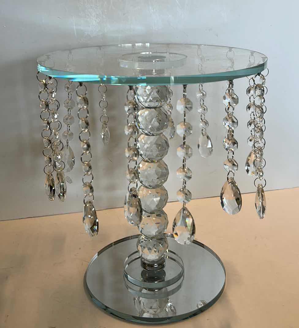 Photo 1 of CRYSTAL, MIRROR AND GLASS DISPLAY STAND 
10“ x 11“