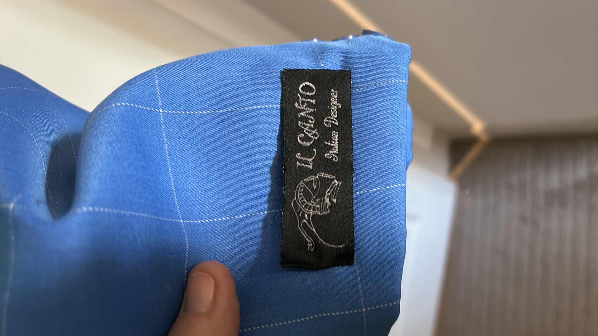 Photo 1 of MENS DESIGNER SUIT 40 PANTS SIZE 32R