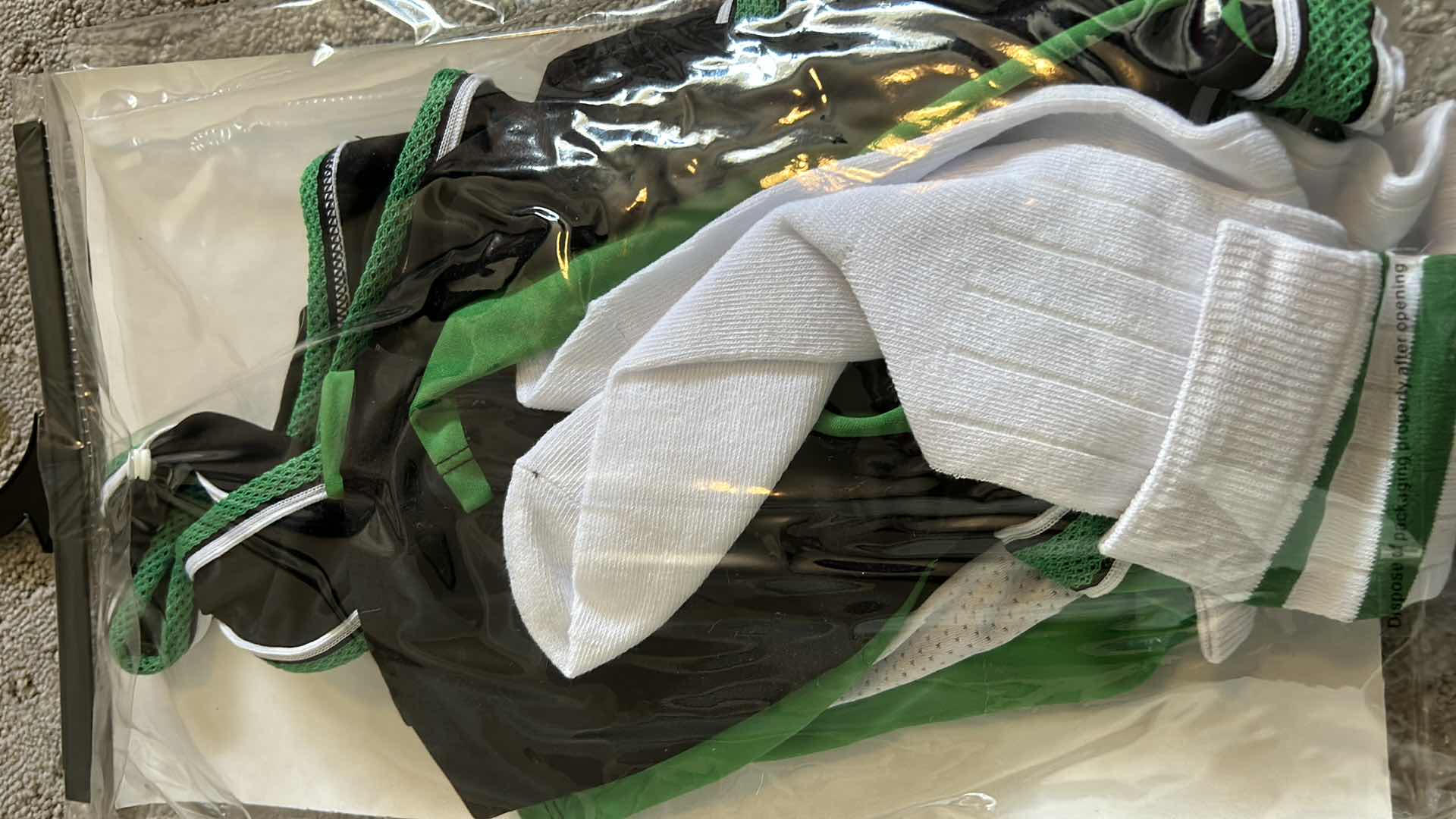 Photo 1 of NBA BOSTON CELTICS CHEERLEADER COSTUME