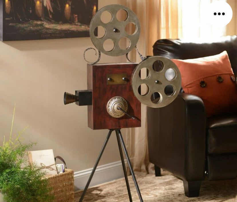 Photo 4 of CAMERA 26” x 50”