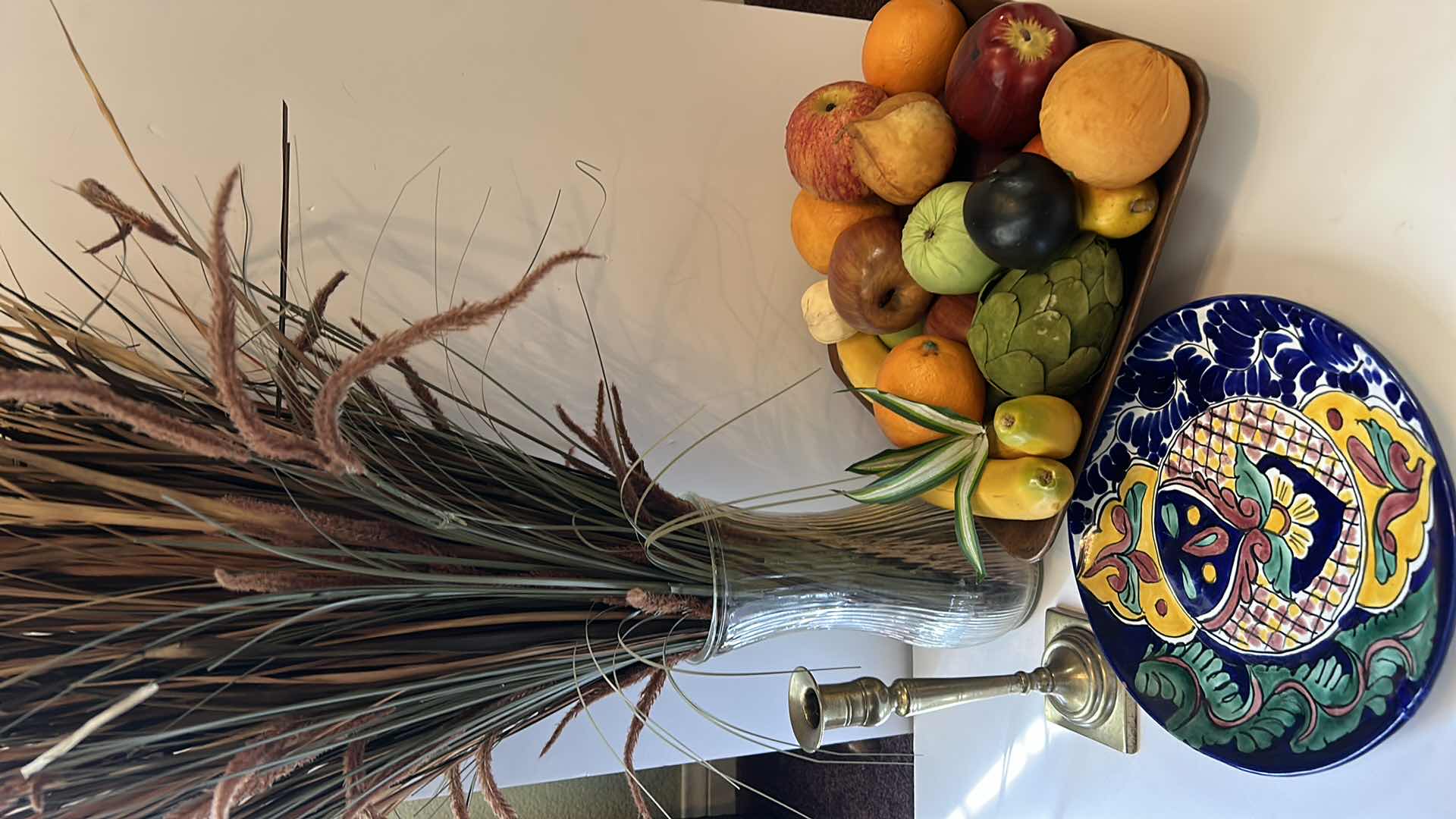 Photo 1 of HOME DECOR ASSORTMENT