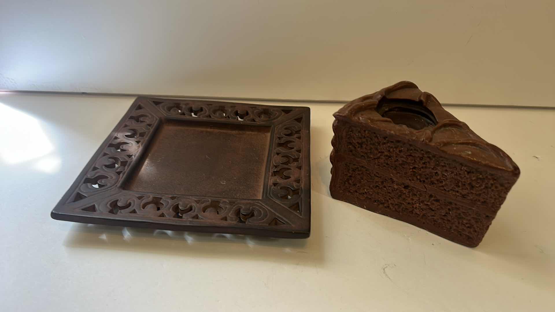 Photo 3 of HOME DECOR ASSORTMENT