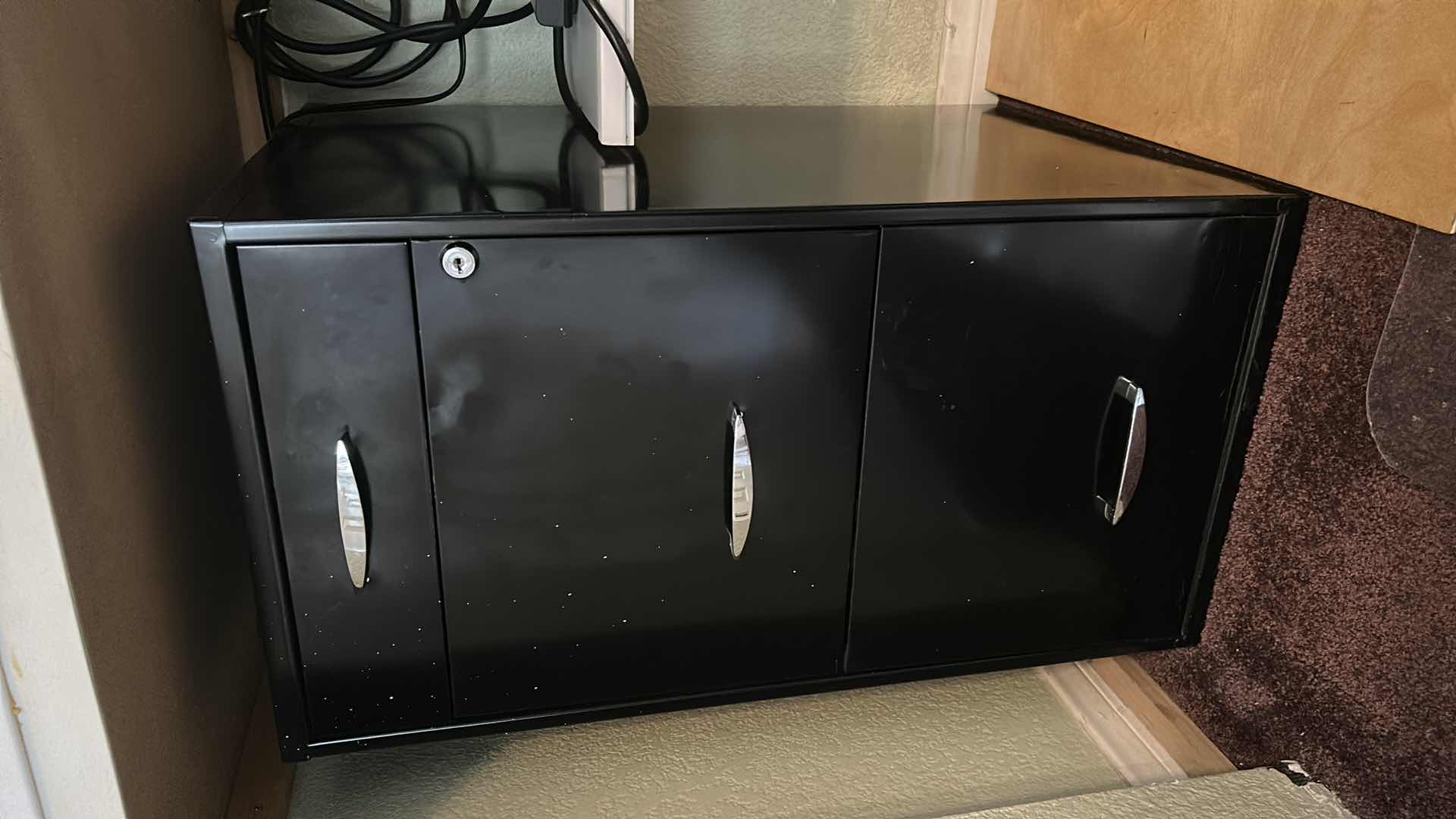 Photo 1 of 3 DRAWER METAL FILE CABINET PLUS CONTENTS H26.25”