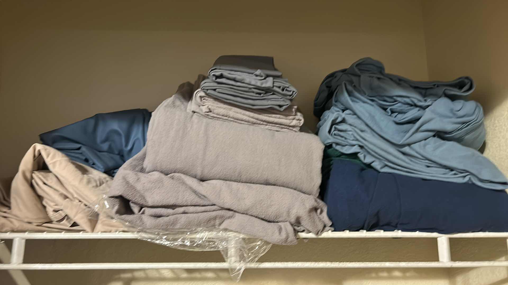 Photo 1 of BED LINENS AND PILLOWS