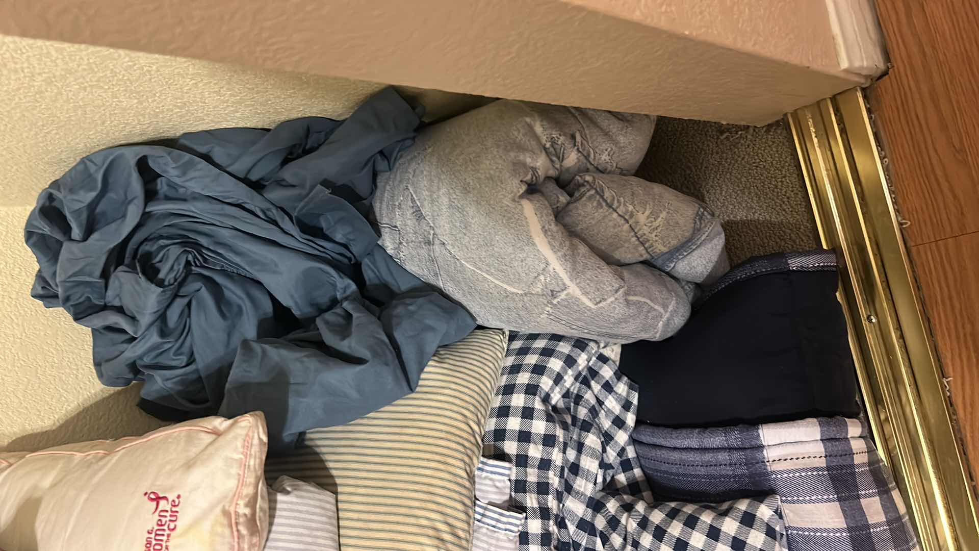 Photo 1 of BED LINENS AND PILLOWS