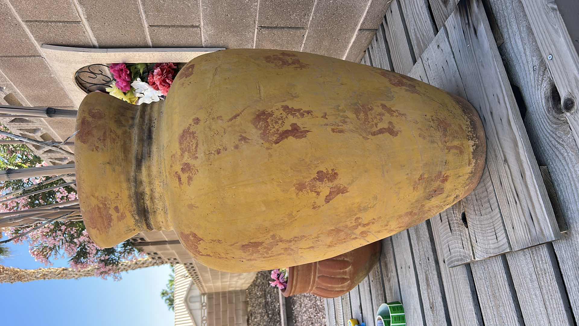 Photo 2 of LARGE HEAVY TERRA COTTA POT H3’