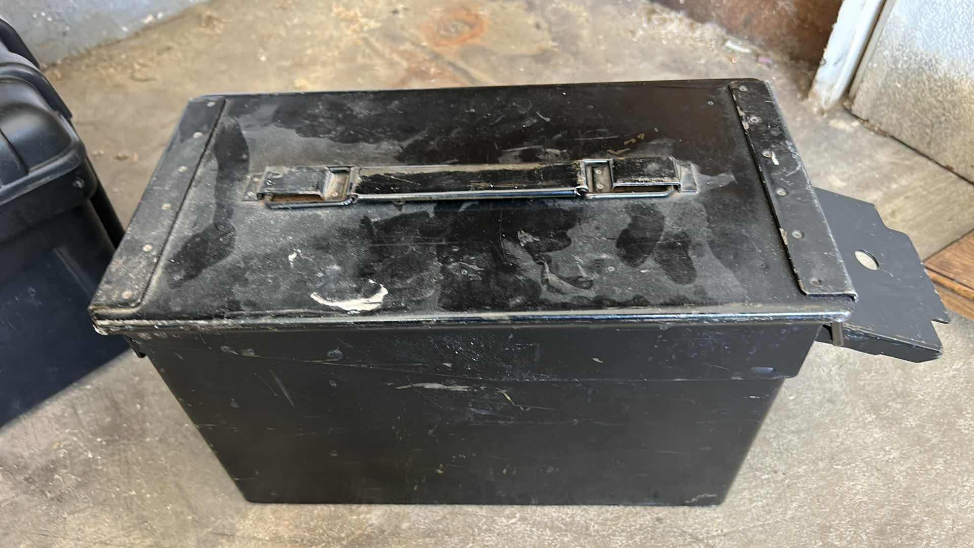 Photo 1 of Cartridge METAL BOX (2)