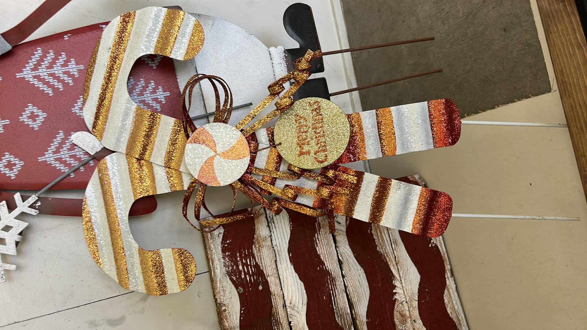 Photo 1 of HOME DECOR ASSORTMENT