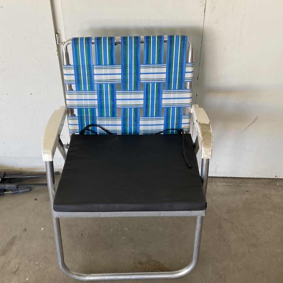 Photo 1 of GARDEN CHAIR AND CHAIR MAT