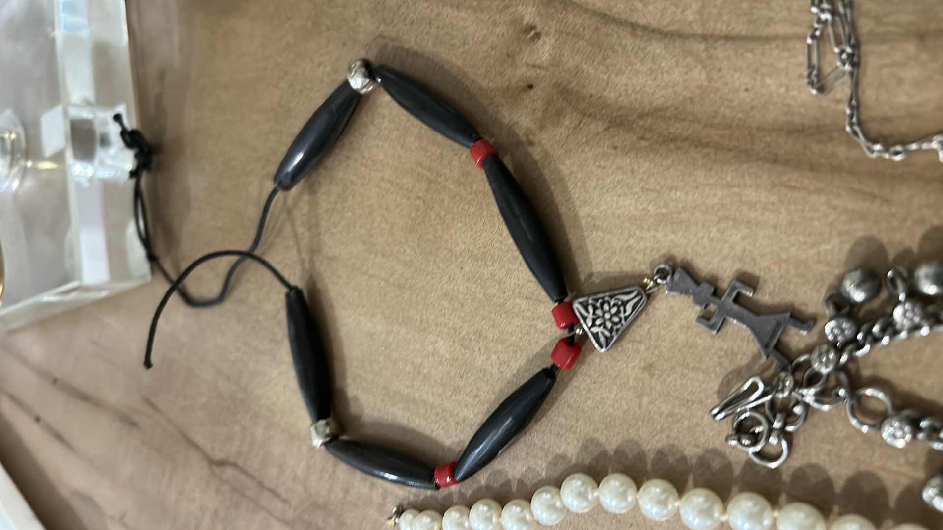 Photo 4 of JEWELRY ASSORTMENT