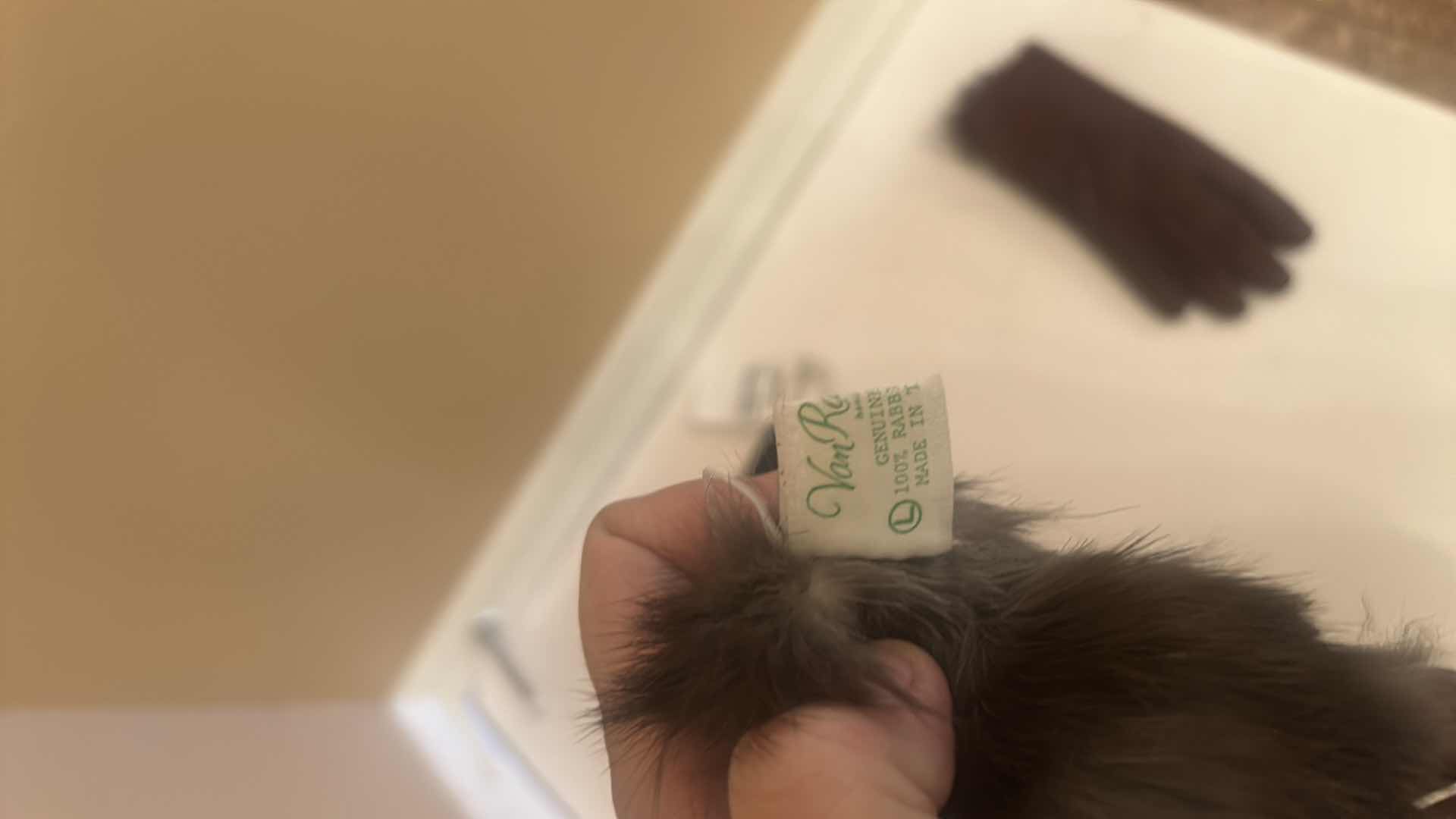 Photo 1 of 2 PAIRS WOMENS LEATHER GLOVES WITH CASHMERE AND RABBIT LINING M/L