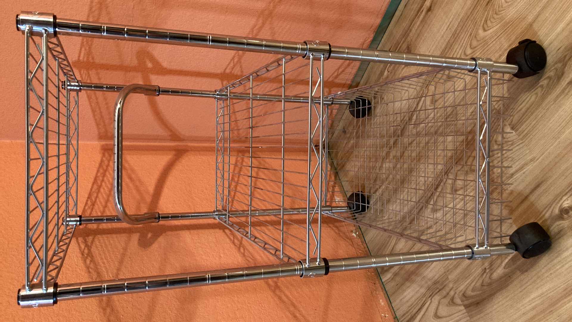 Photo 1 of METRO ROLLING CART