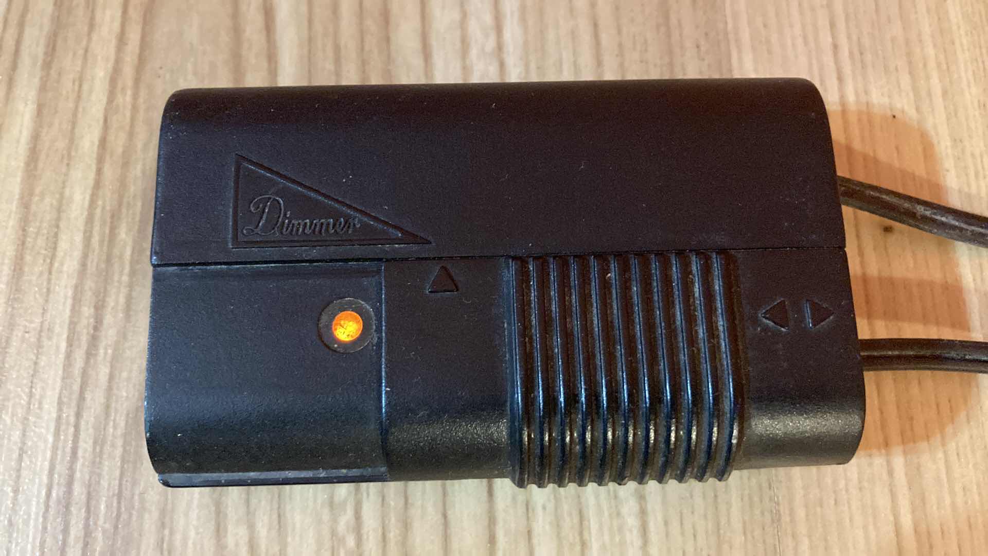 Photo 1 of MIHLING STANDING FLOOR LAMP W DIMMER 13” X 73”