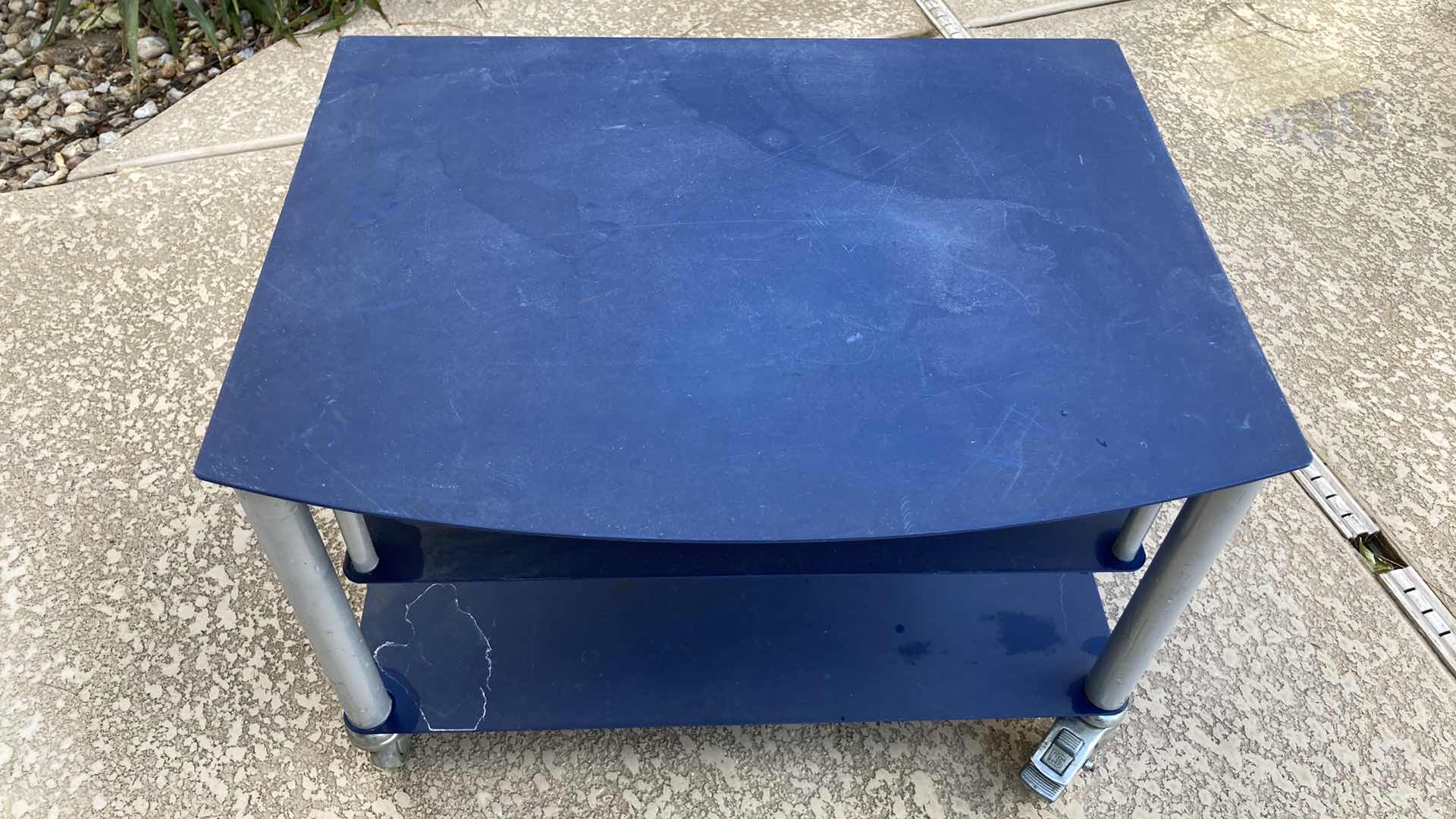 Photo 1 of HEAVY DUTY STEEL ROLLING CART 25.5” 19.75” H18”