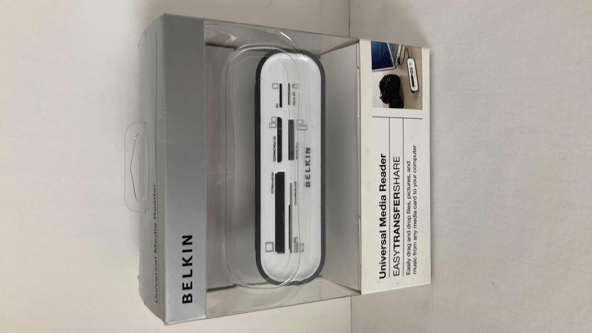 Photo 1 of NEW BELKIN UNIVERSAL MEDIA READER EASY TRANSFER SHARE MODEL PM00525-A