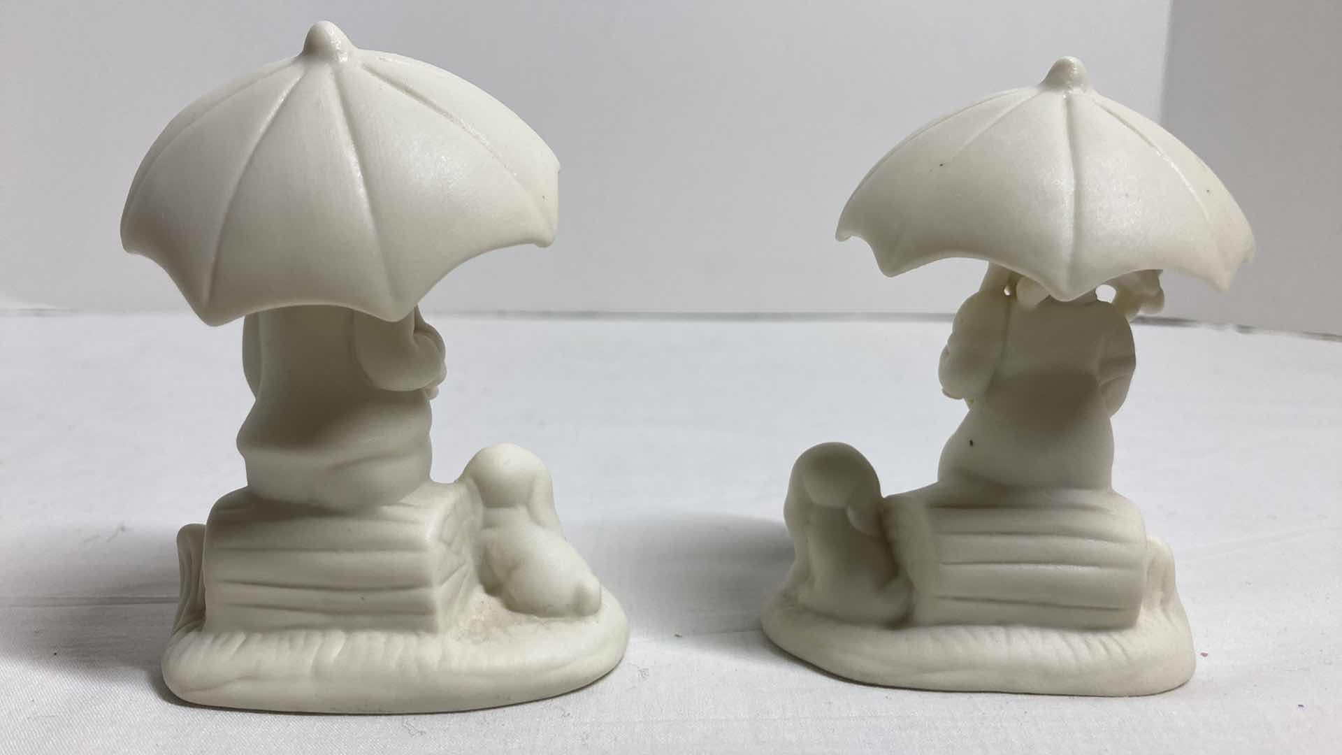 Photo 1 of JADE COLLECTION CERAMIC BOY & CERAMIC GIRL W UMBRELLA H3.5”