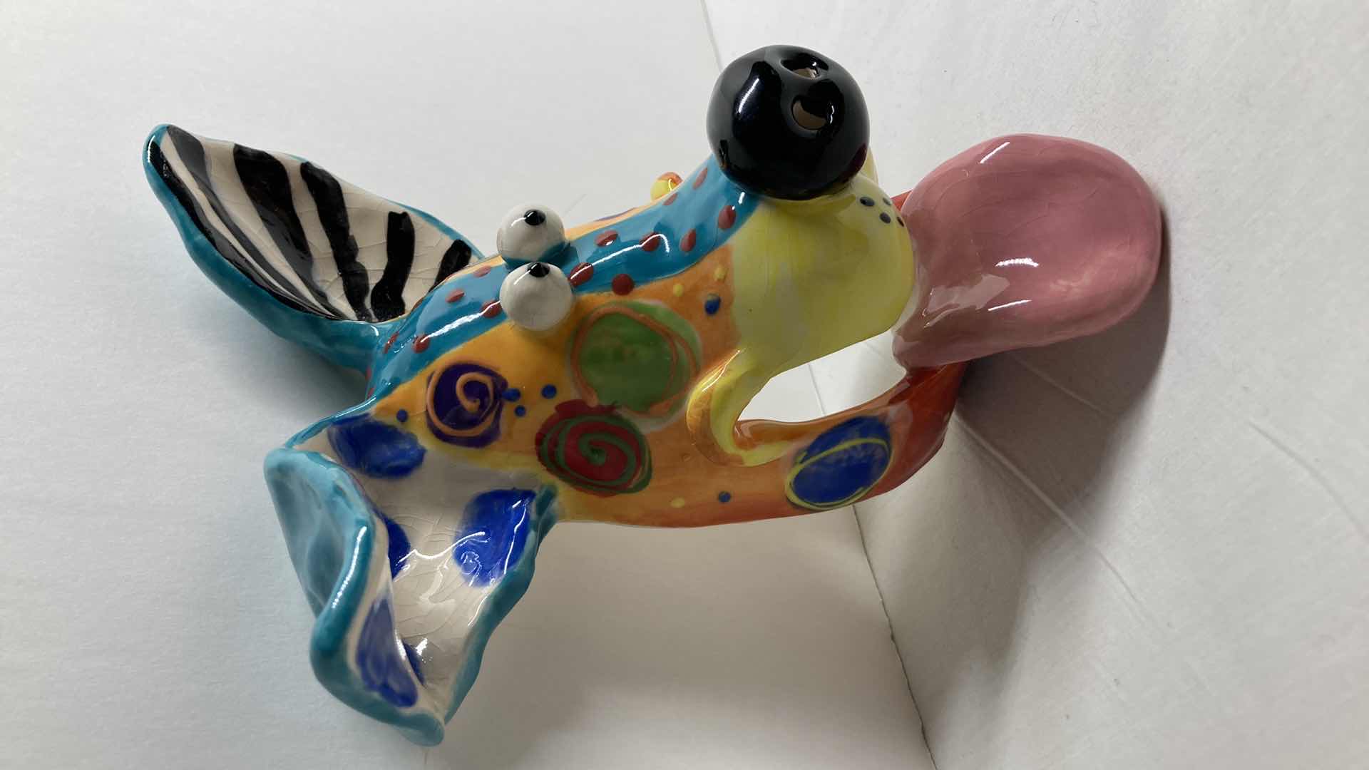 Photo 3 of ABSTRACT MULTI COLOR CERAMIC DOG MASK SDM 11/11 BY DOTTIE DRACOS 5.75” X 7”