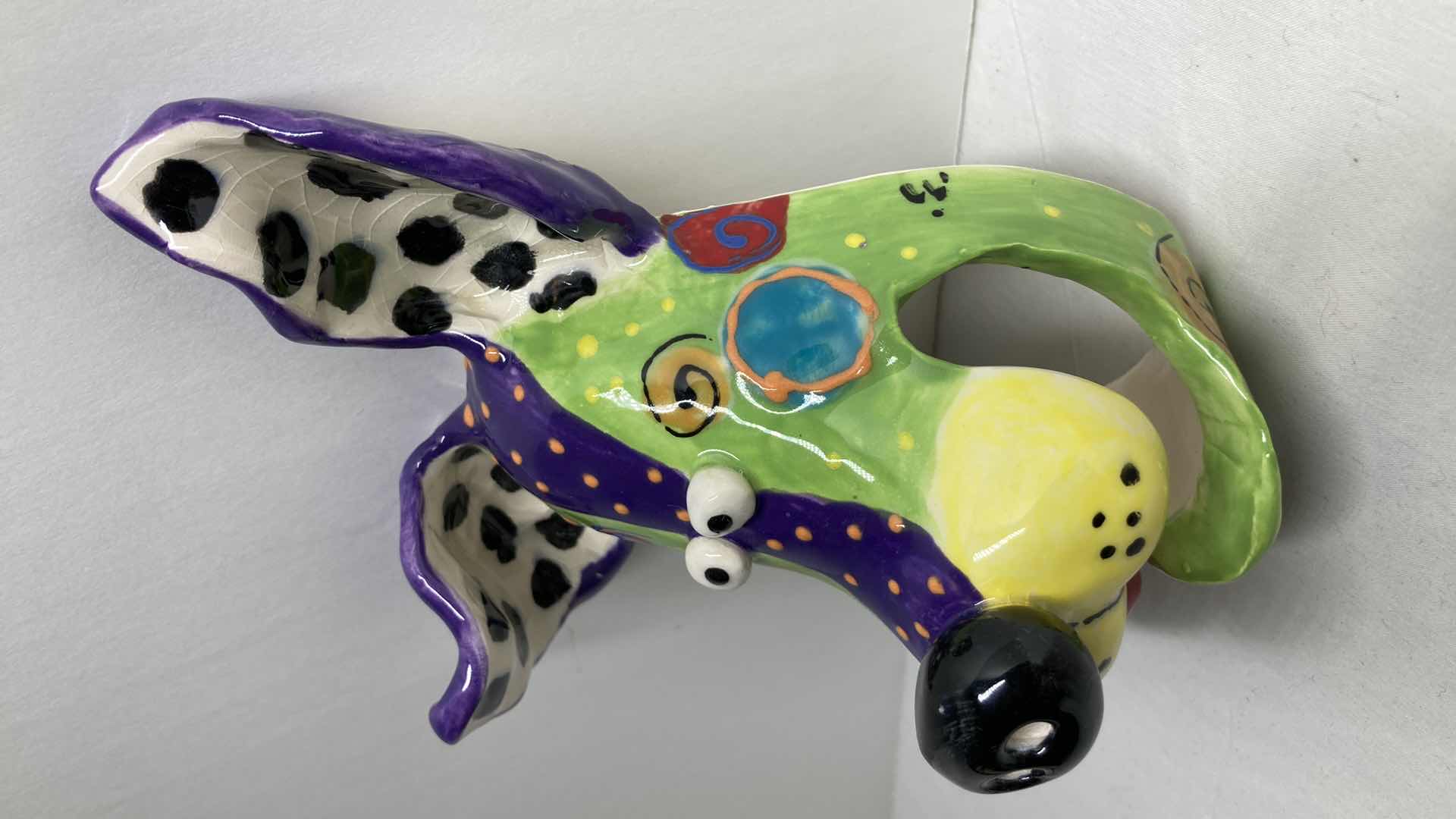 Photo 1 of ABSTRACT MULTI COLOR CERAMIC DOG MASK KONG 11/06 BY DOTTIE DRACOS 5.75” X 6.75”