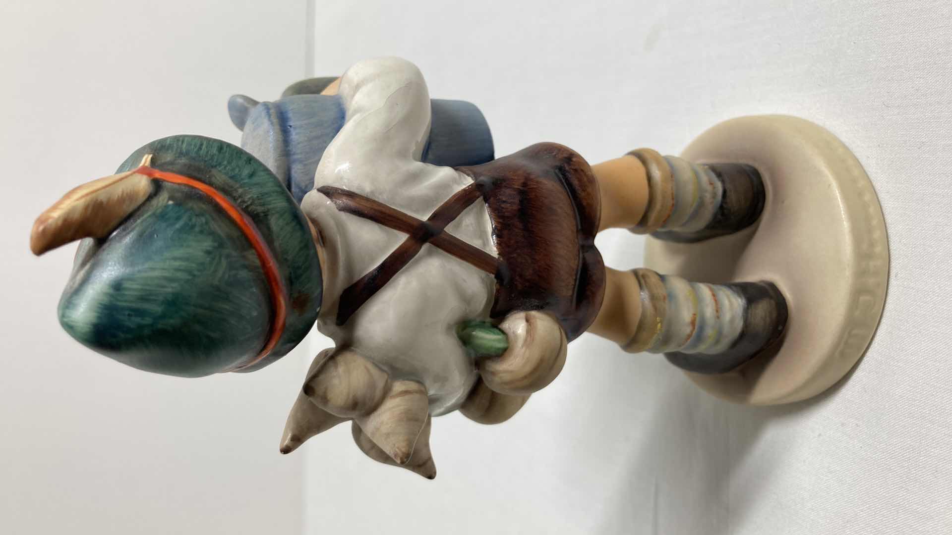 Photo 1 of MJ HUMMEL GOEBEL FOR FATHER FIGURINE 87/49