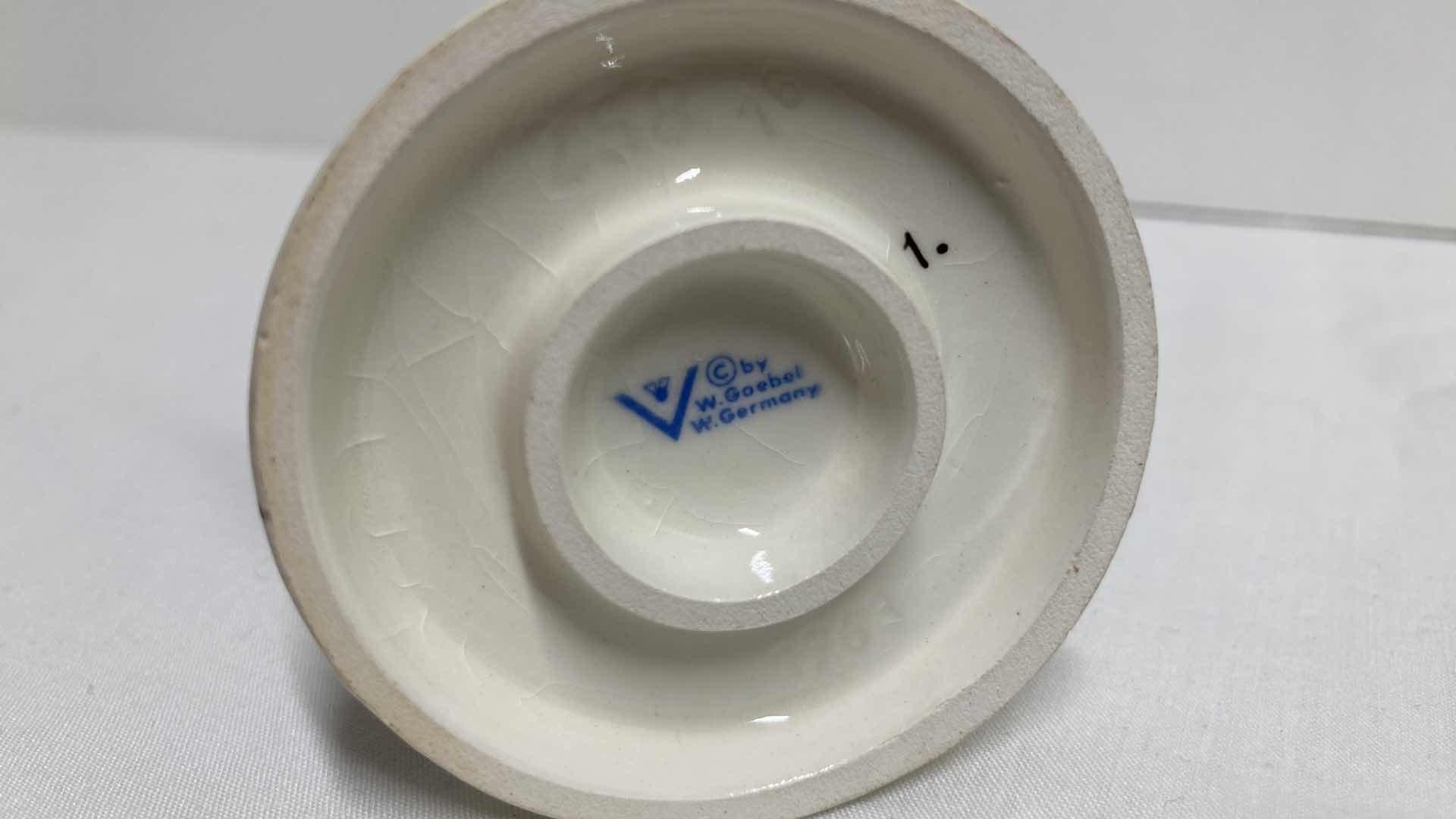 Photo 1 of MJ HUMMEL GOEBEL WHICH HAND FIGURINE 258/76 1963